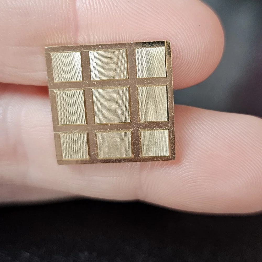 Vintage Anson Karatclad Heavy Gold Plated Square Wood Grain Design Cuff Links